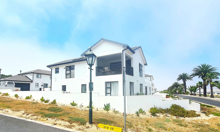 3 Bedroom Property for Sale in Shelley Point Western Cape